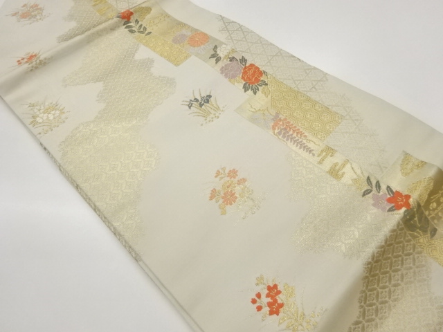 JAPANESE NAGOYA OBI / WOVEN SHIPPO PATTERN